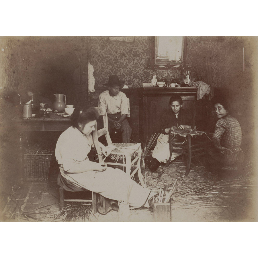 Vrouwen in de Mechelse stoelmakerij, eind 19e eeuw - Stadsarchief Mechelen